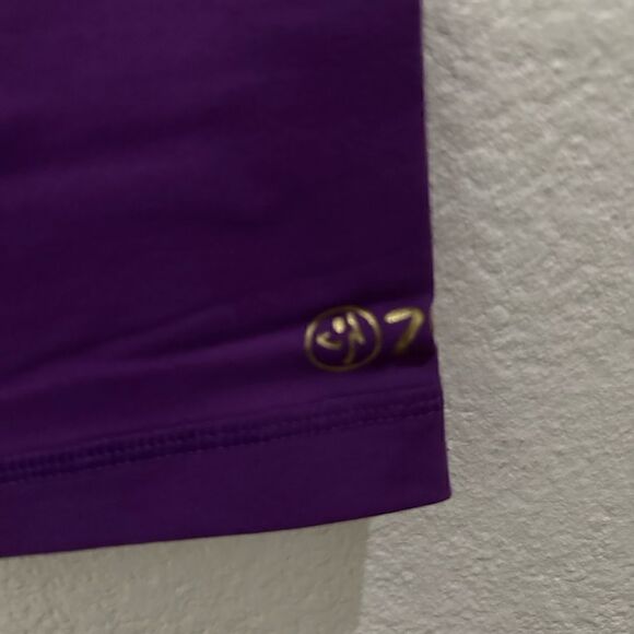 ZUMBA LEGGINGS  - Picture 3 of 6